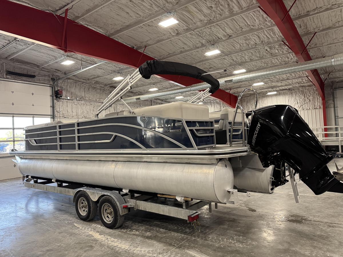 Used 2022 Lowe 270 SS