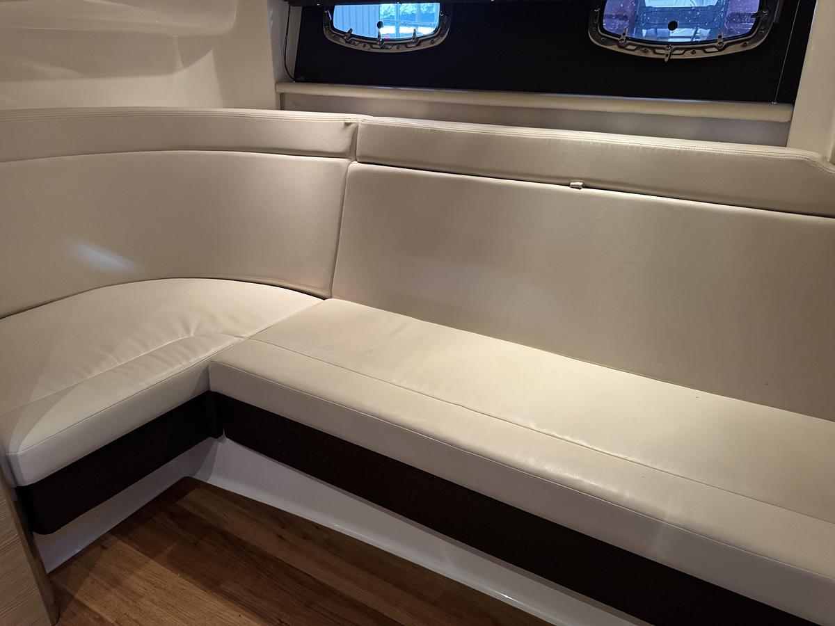 Used 2012 Chaparral 327 SSX