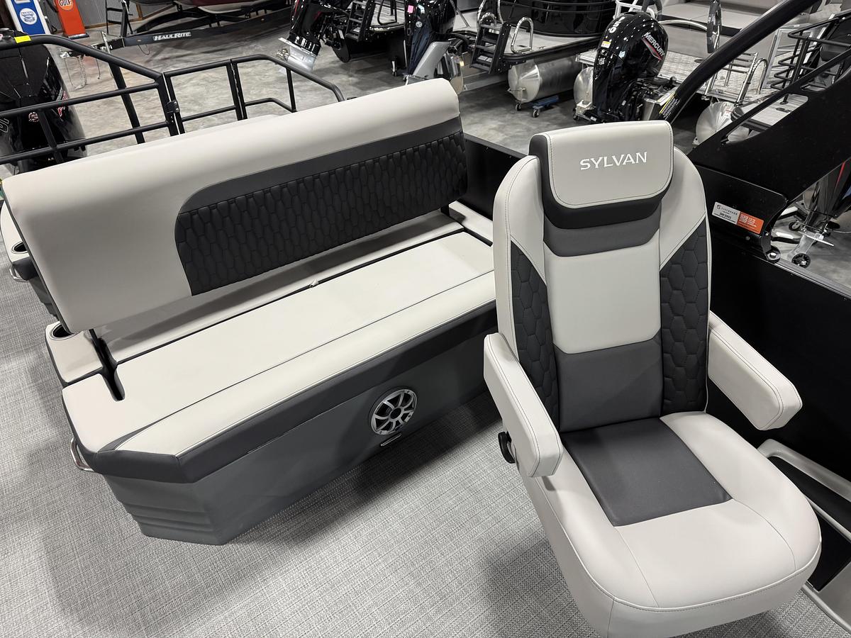 2026 Sylvan L-5 Platinum