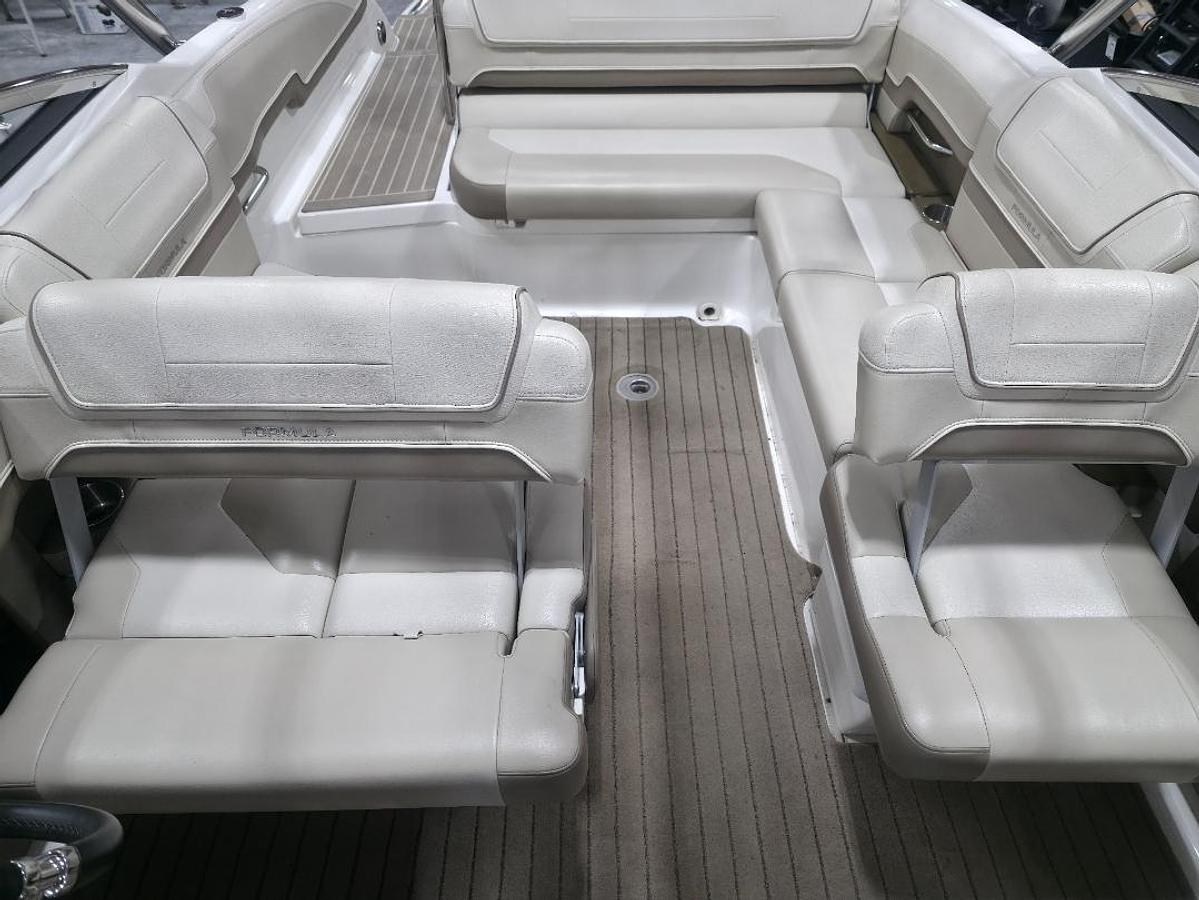 Used 2014 Formula 270 BR