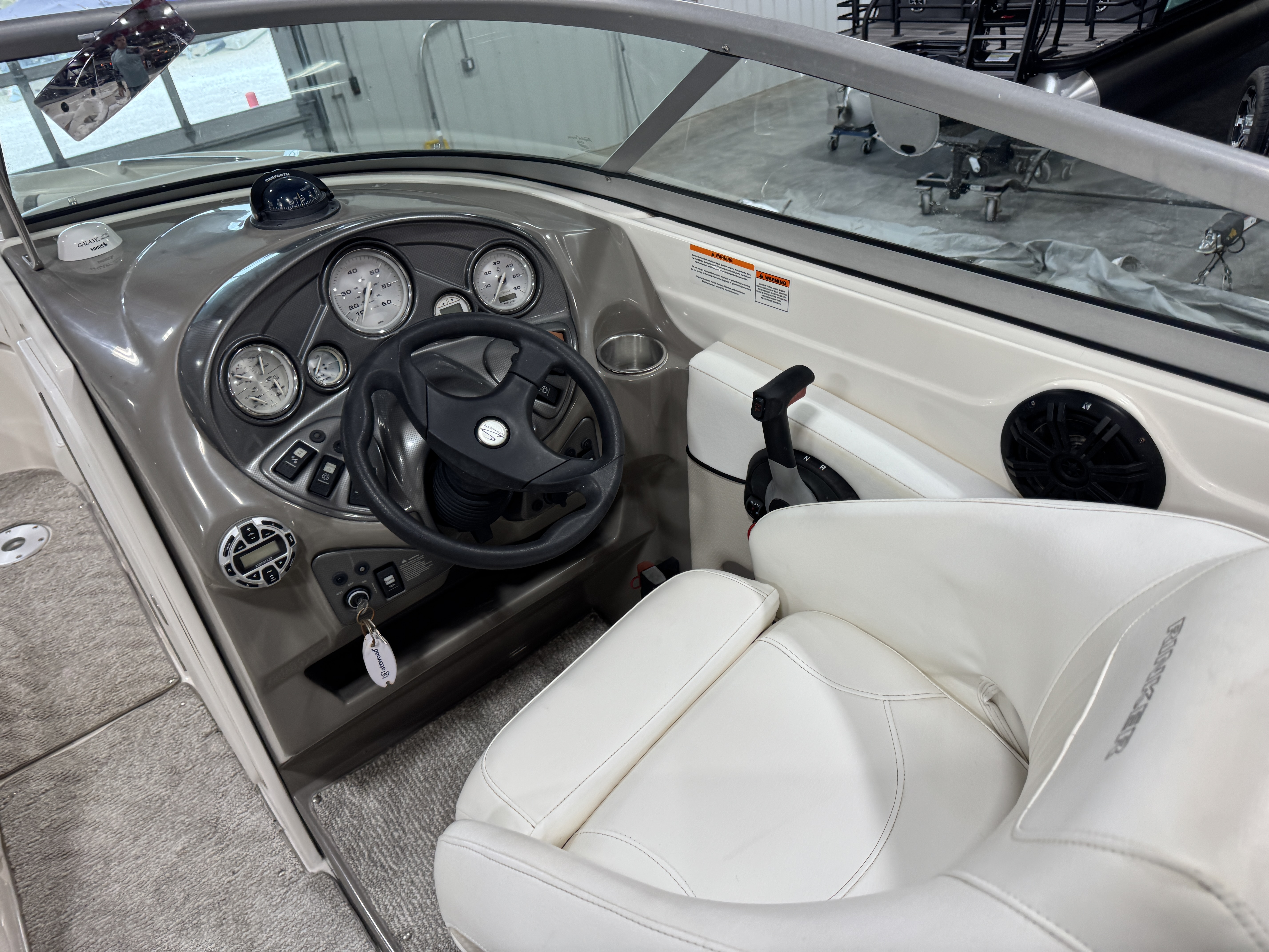 Used 2006 Rinker 246 BR