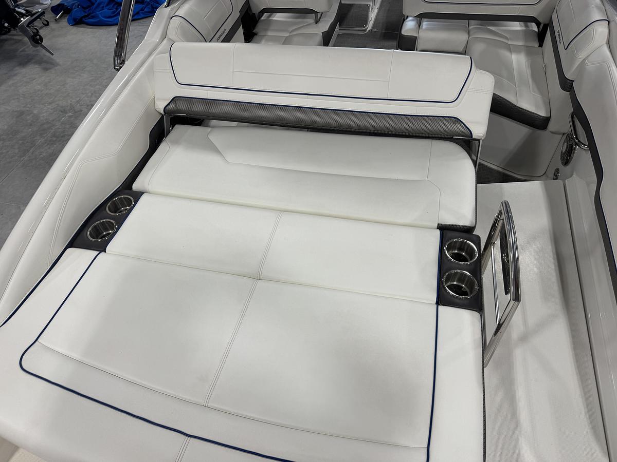 Used 2016 Formula 270 BR