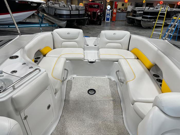 Used 2007 Crownline 270 BR