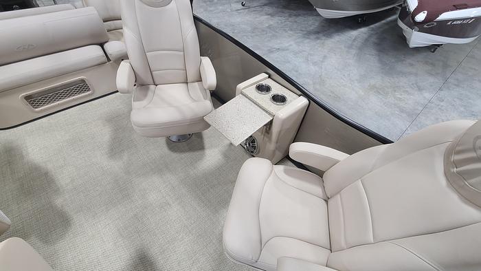 Used 2016 Harris Grand Mariner 270