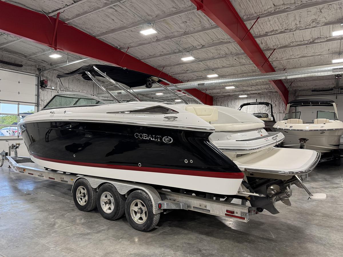 Used 2007 Cobalt 302 BR