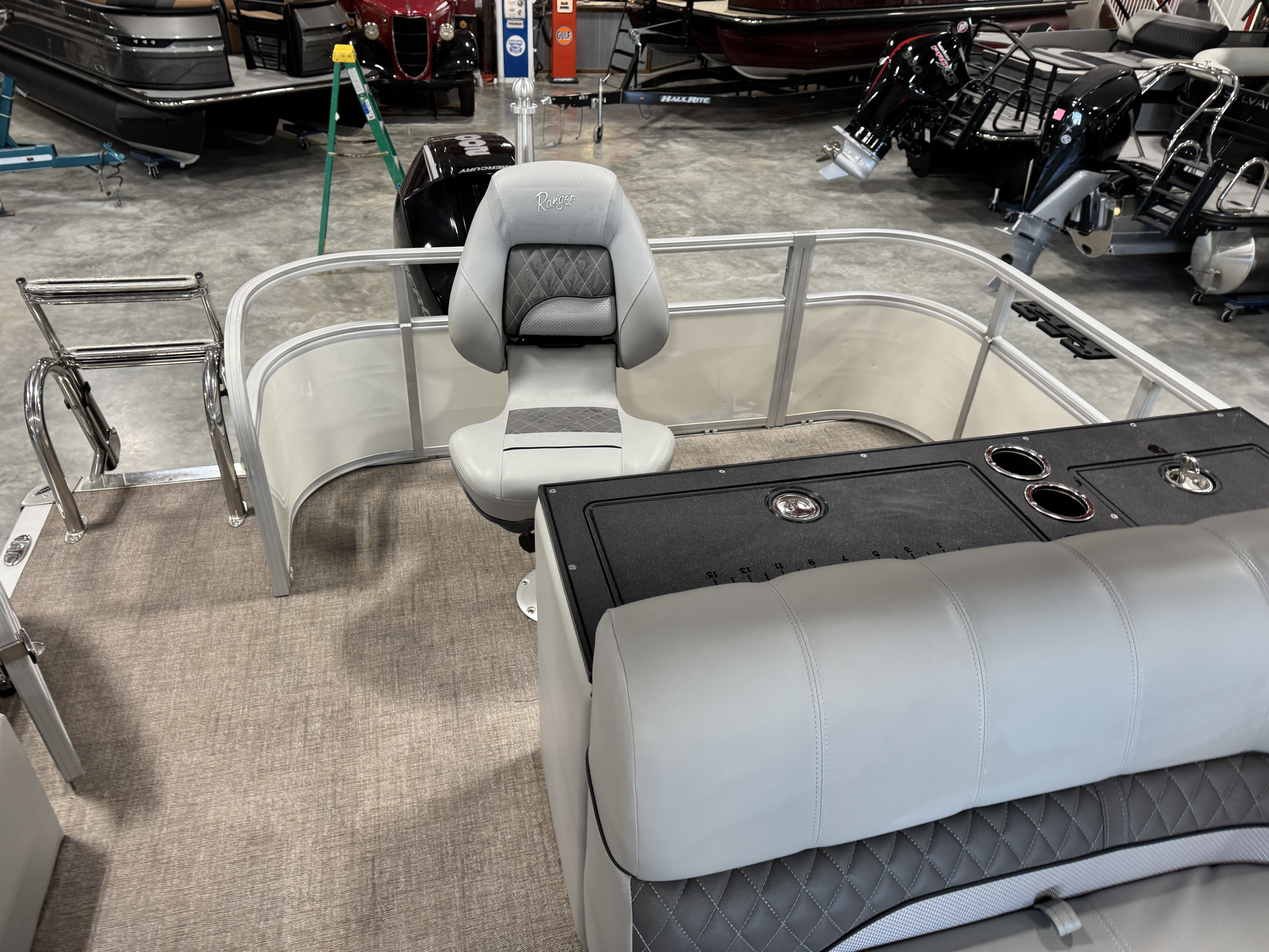 Used 2022 Ranger 223 FC