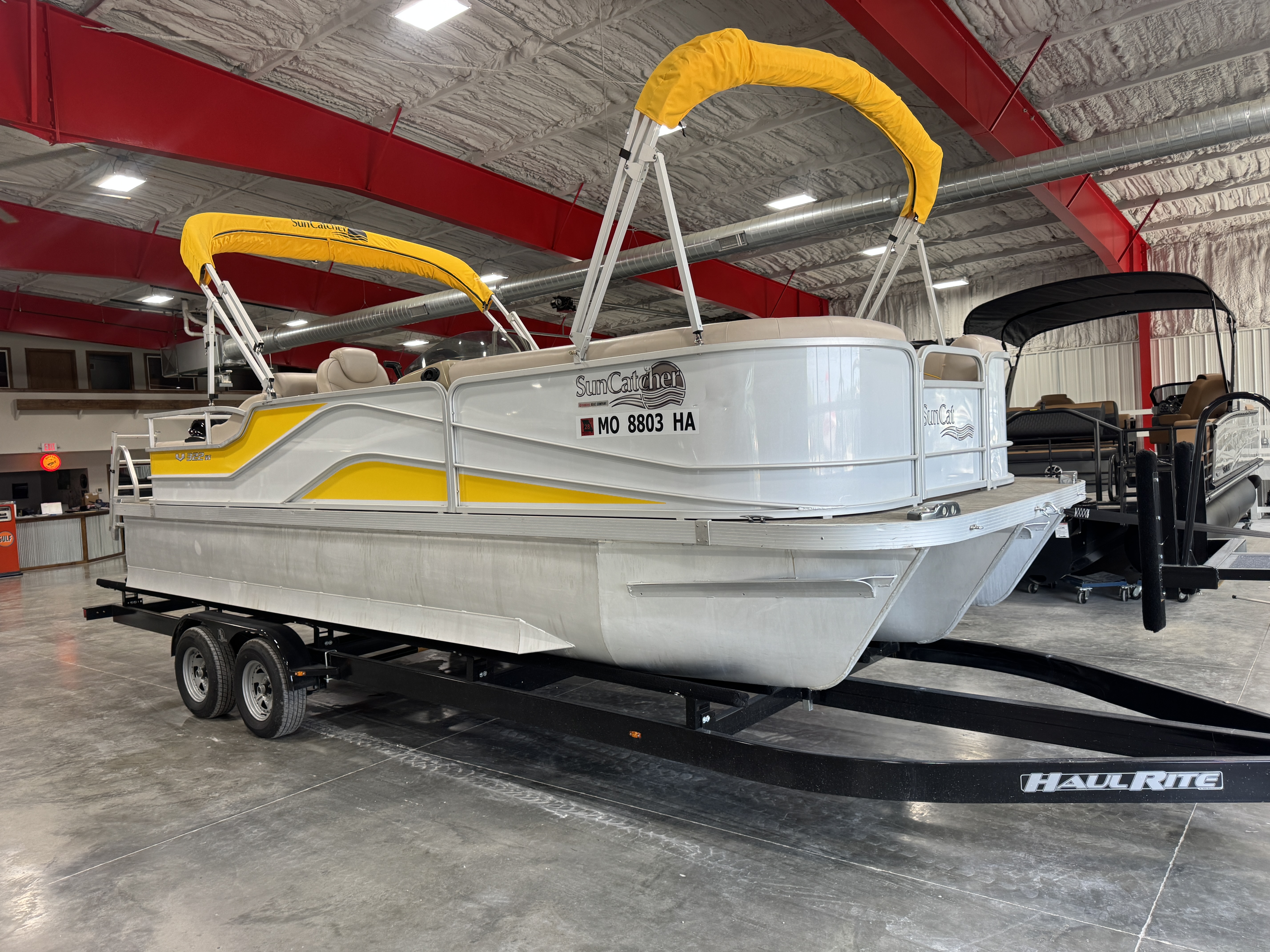 Used 2018 Suncatcher 322 VS