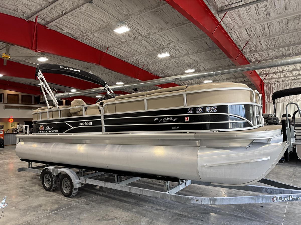 Used 2018 Sun-Tracker 24 Party-Barge DLX XP-3