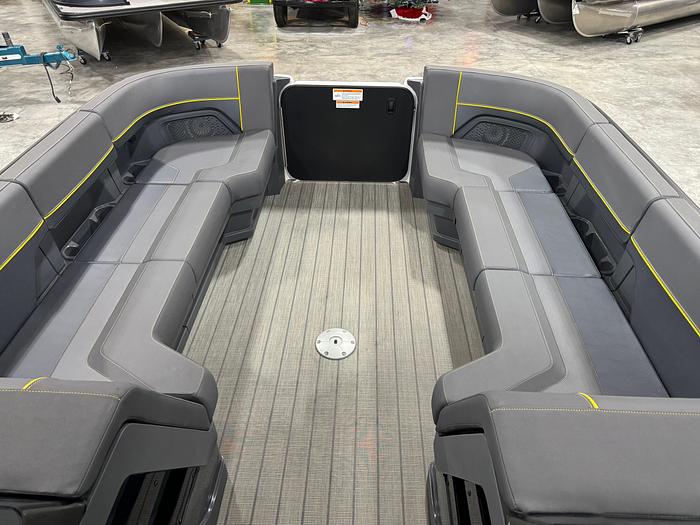 Used 2024 Manitou Explore 24 Navigator