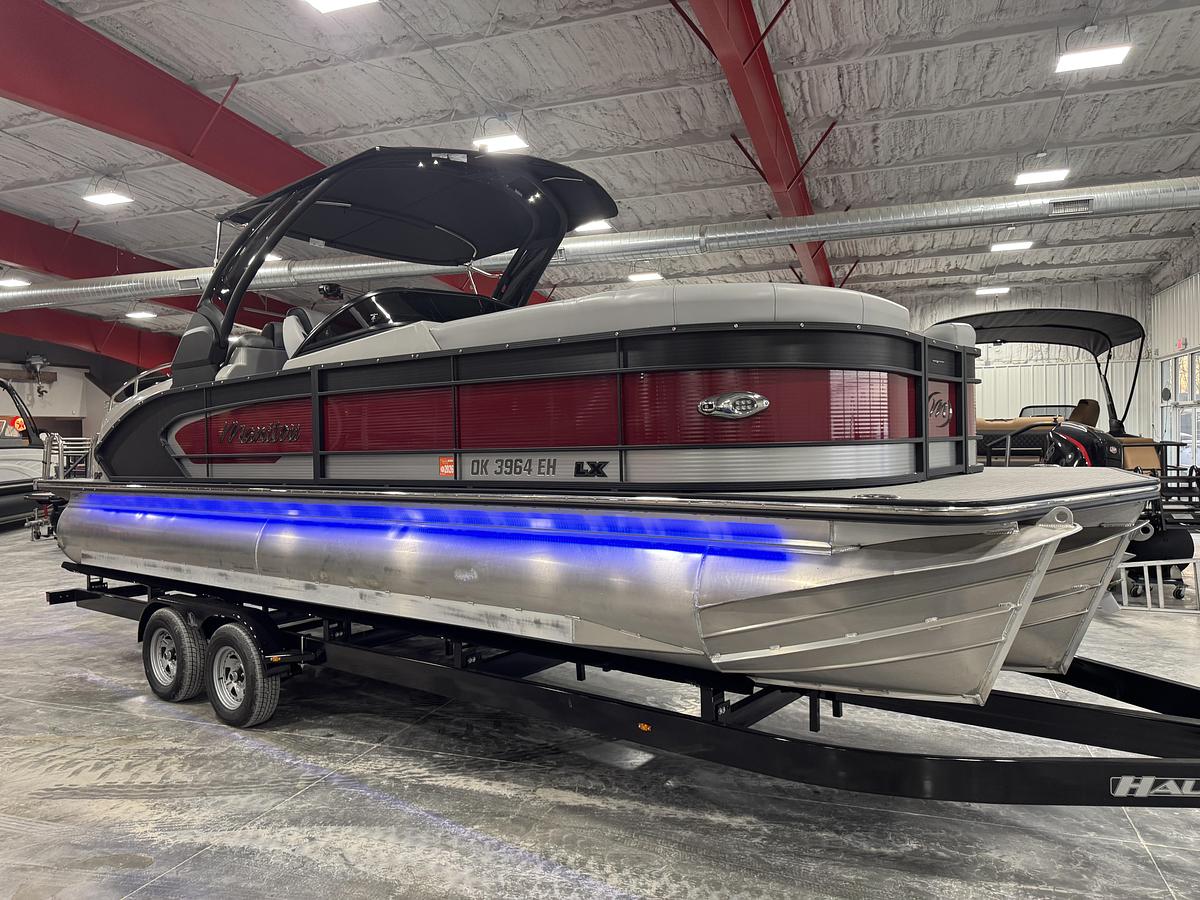 Used 2021 Manitou LX 25