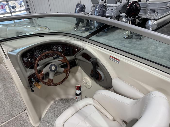 Used 2003 Crownline 270 BR