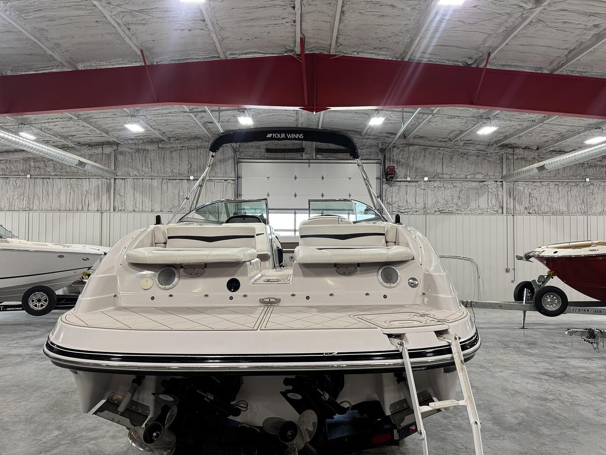 Used 2008 Four-Winns 310 BR