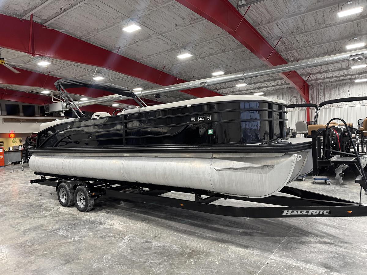 Used 2022 Lowe 270 SS