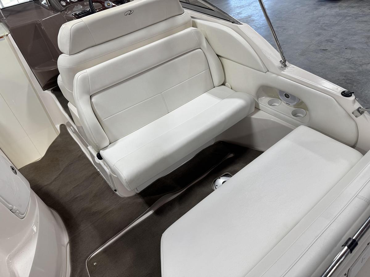 Used 2005 Regal 2665 Commodore