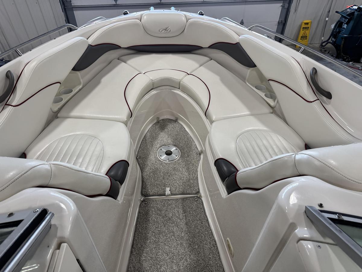 Used 2005 Monterey 268 BR