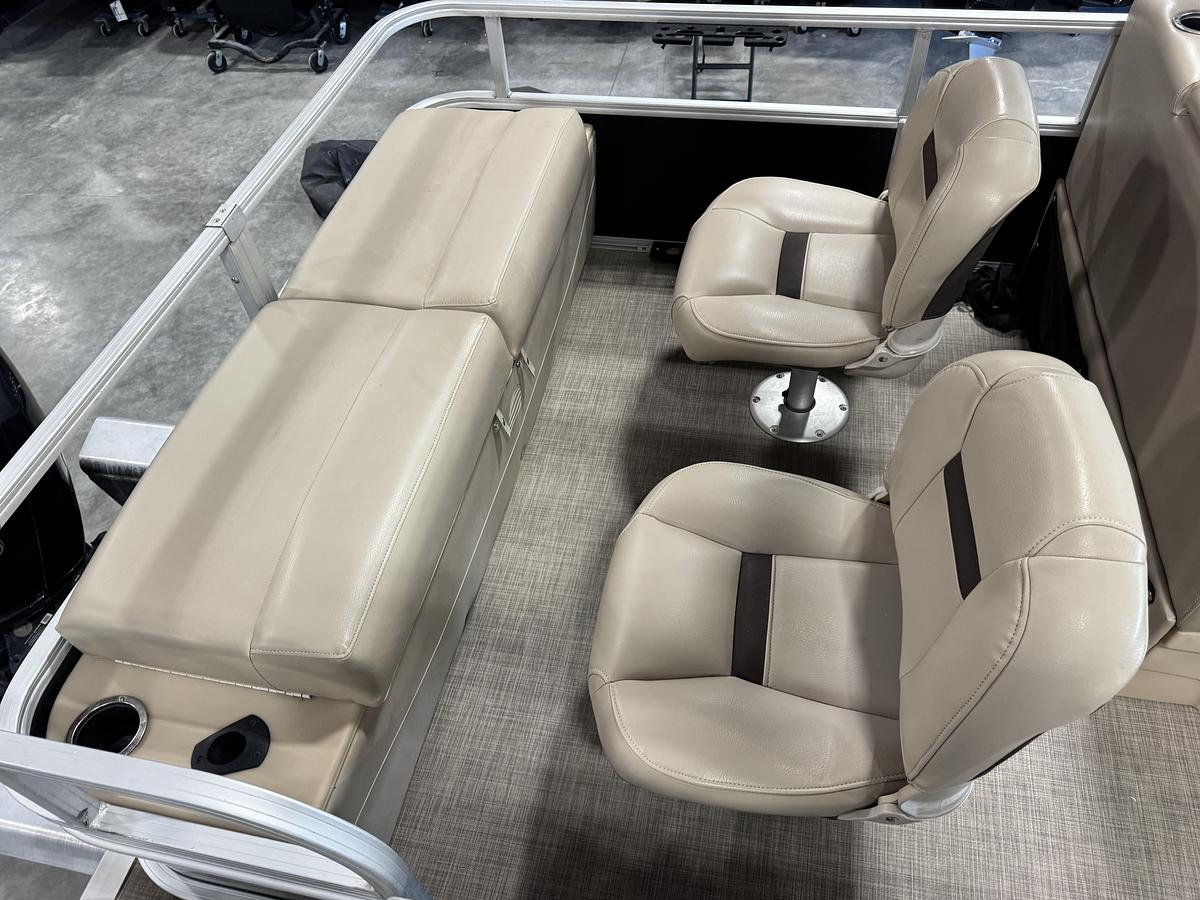 Used 2019 Suntracker 22 SportFish DLX