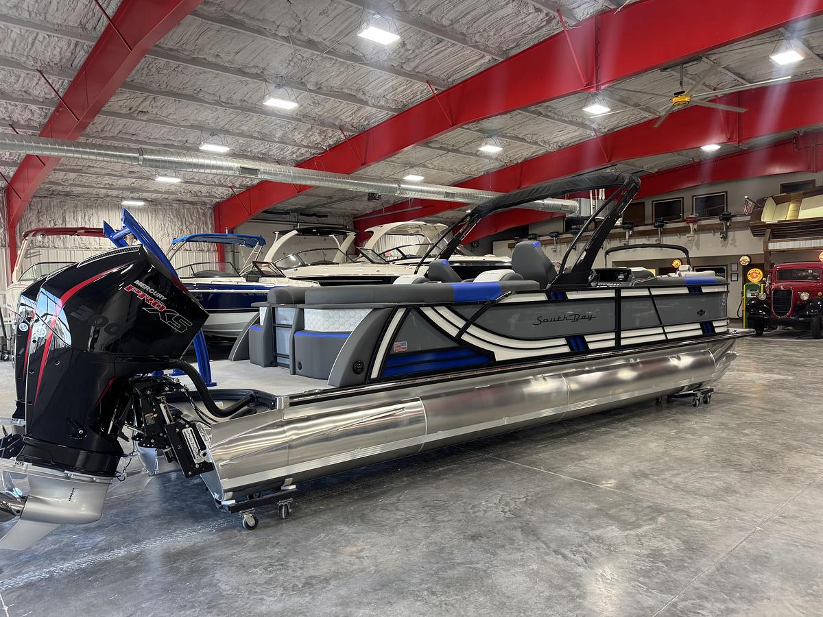 2027 SouthBay 525 RS Twin