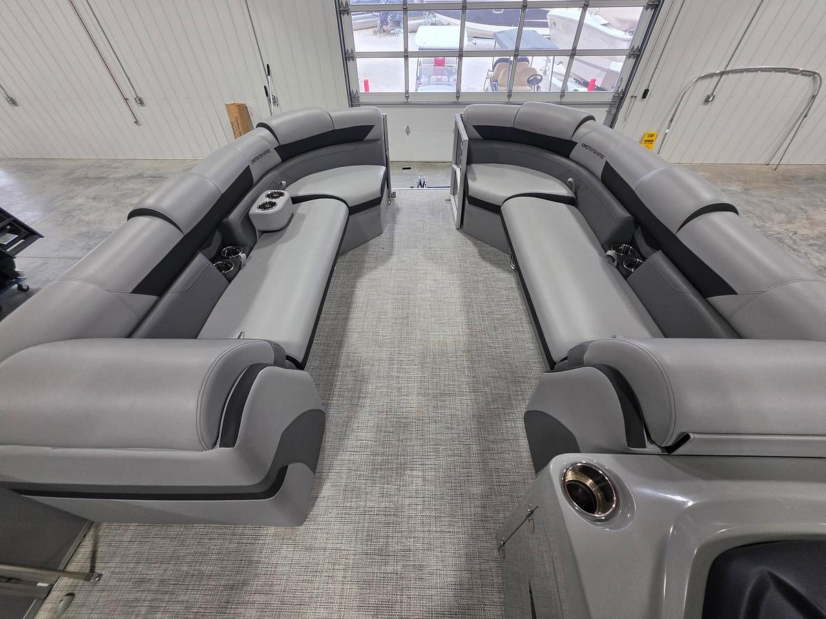 Used 2022 Berkshire 25 CTS