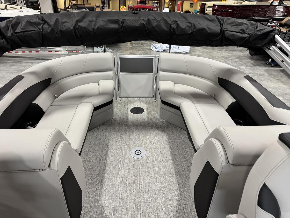 2026 Berkshire 24 RFX LE