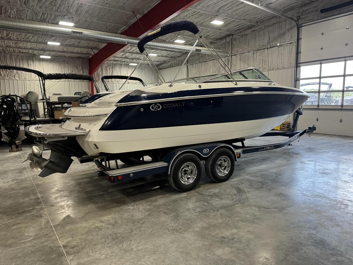 Used 2005 Cobalt 240 BR