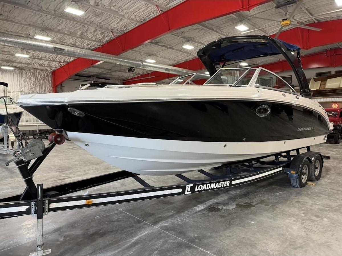 Used 2009 Chaparral 284 Sunesta