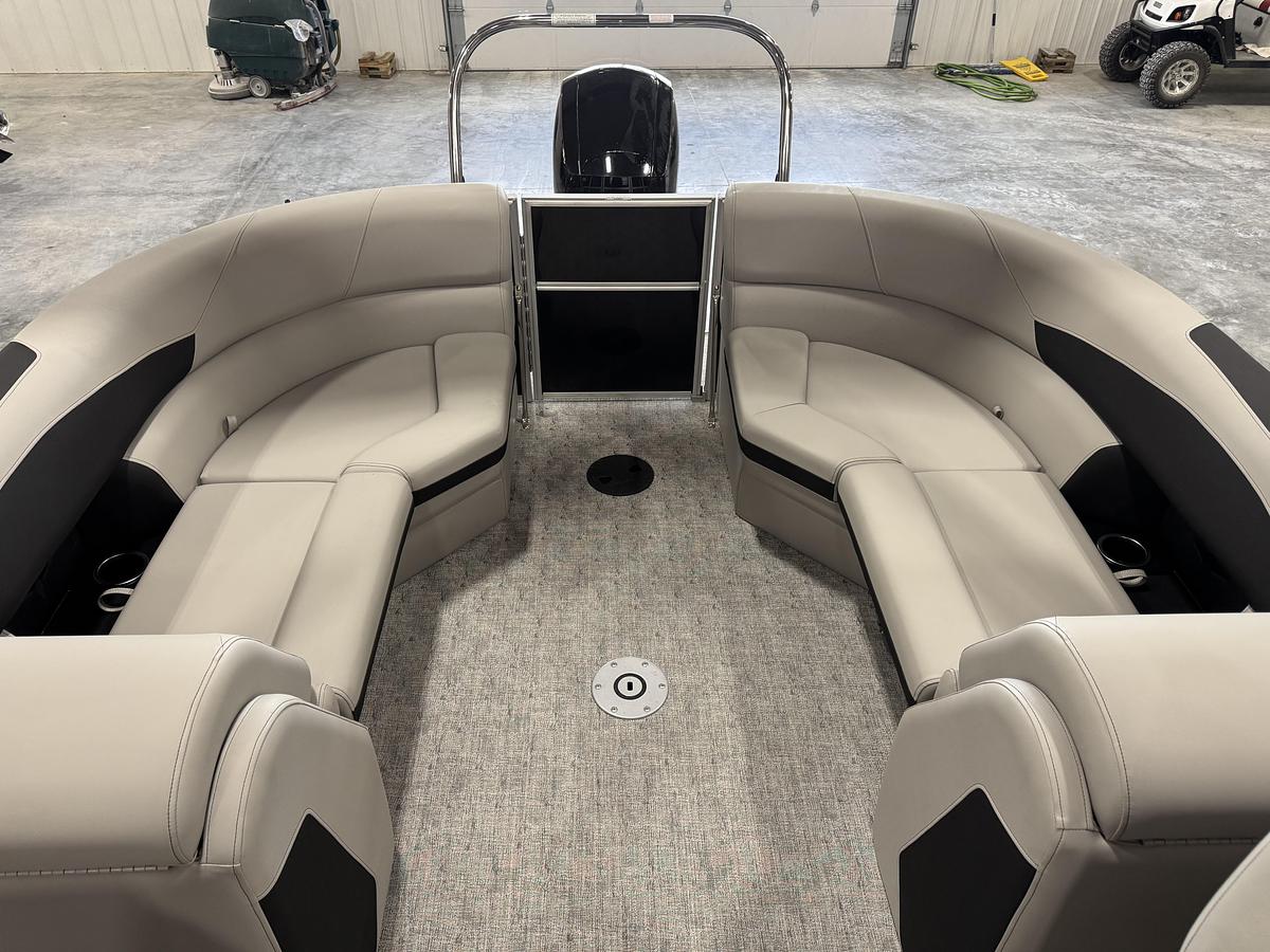 Used 2026 Berkshire 22 RFX LE