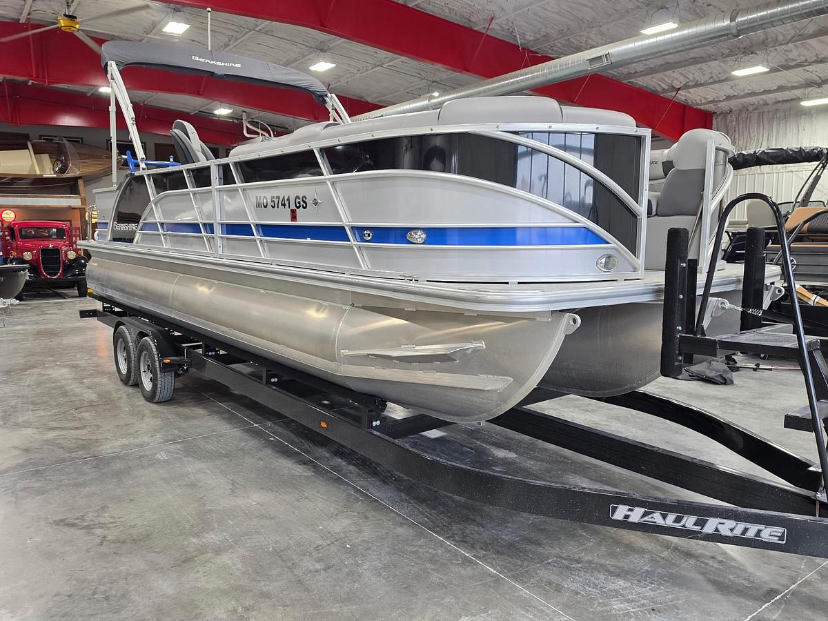 Used 2022 Berkshire 25 CTS