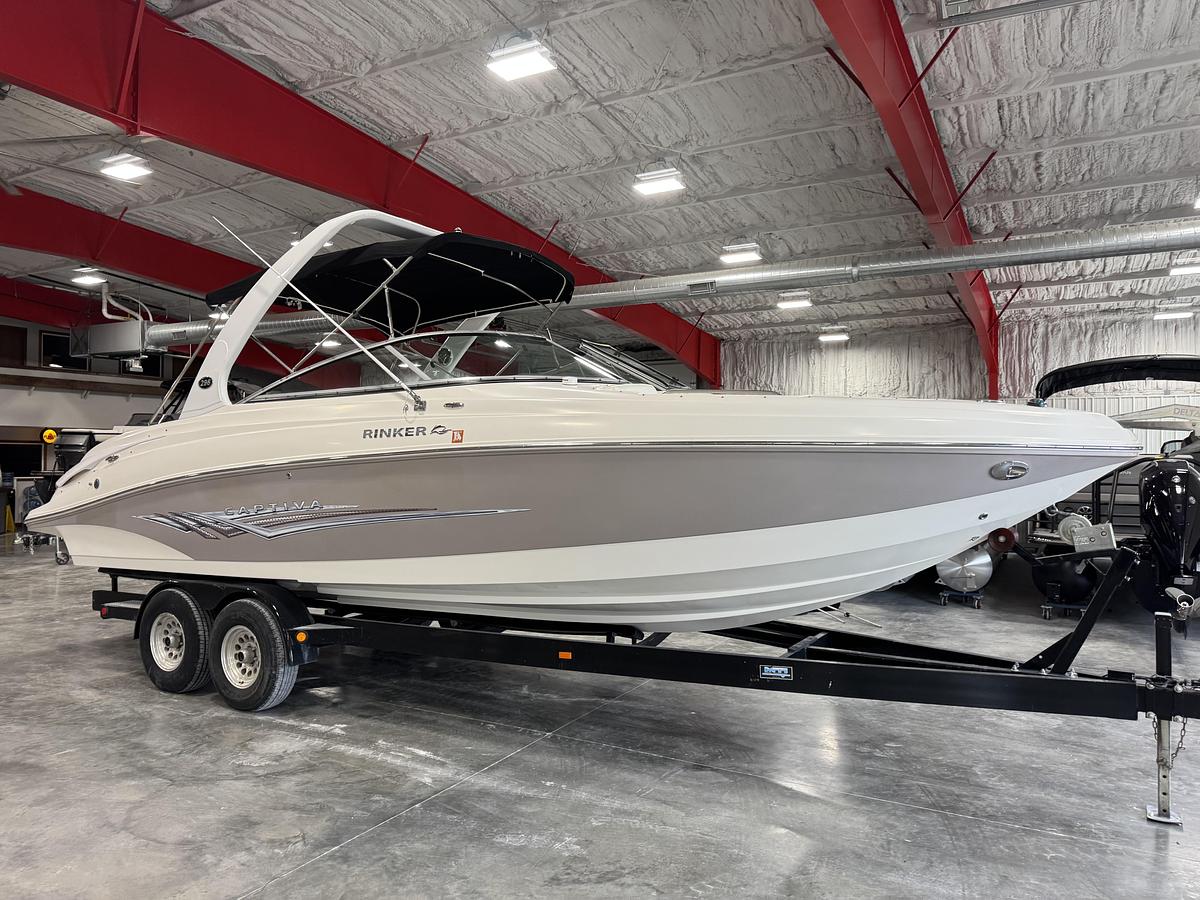 Used 2008 Rinker 296 BR