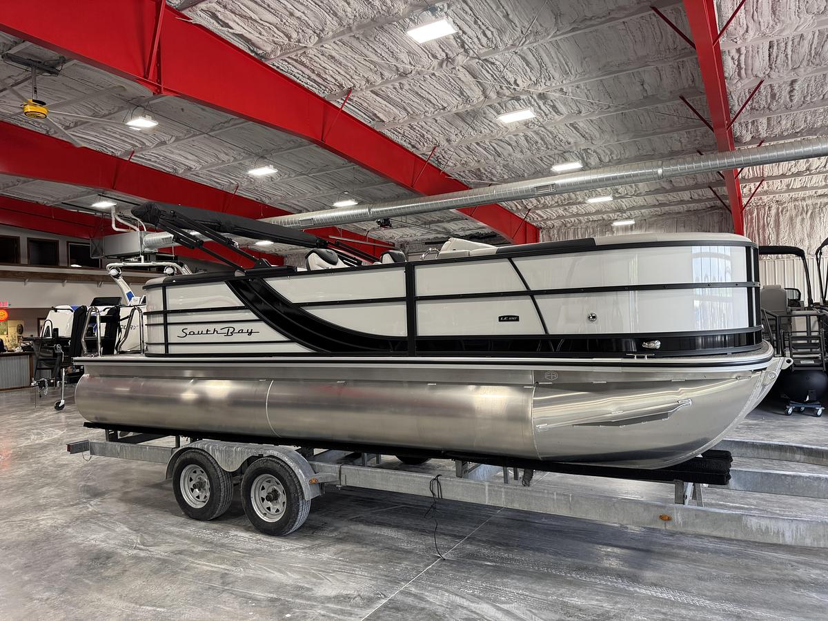 2026 South Bay 222 RS LE