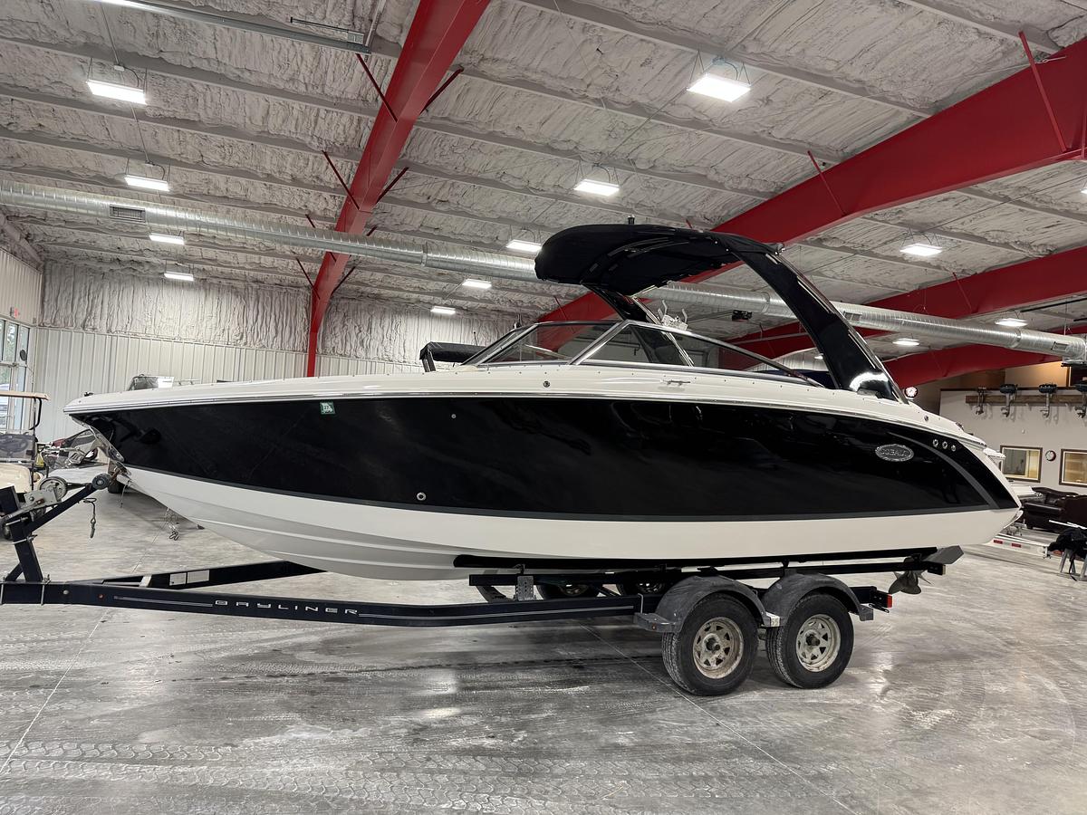 Used 2018 Cobalt R-5 Surf