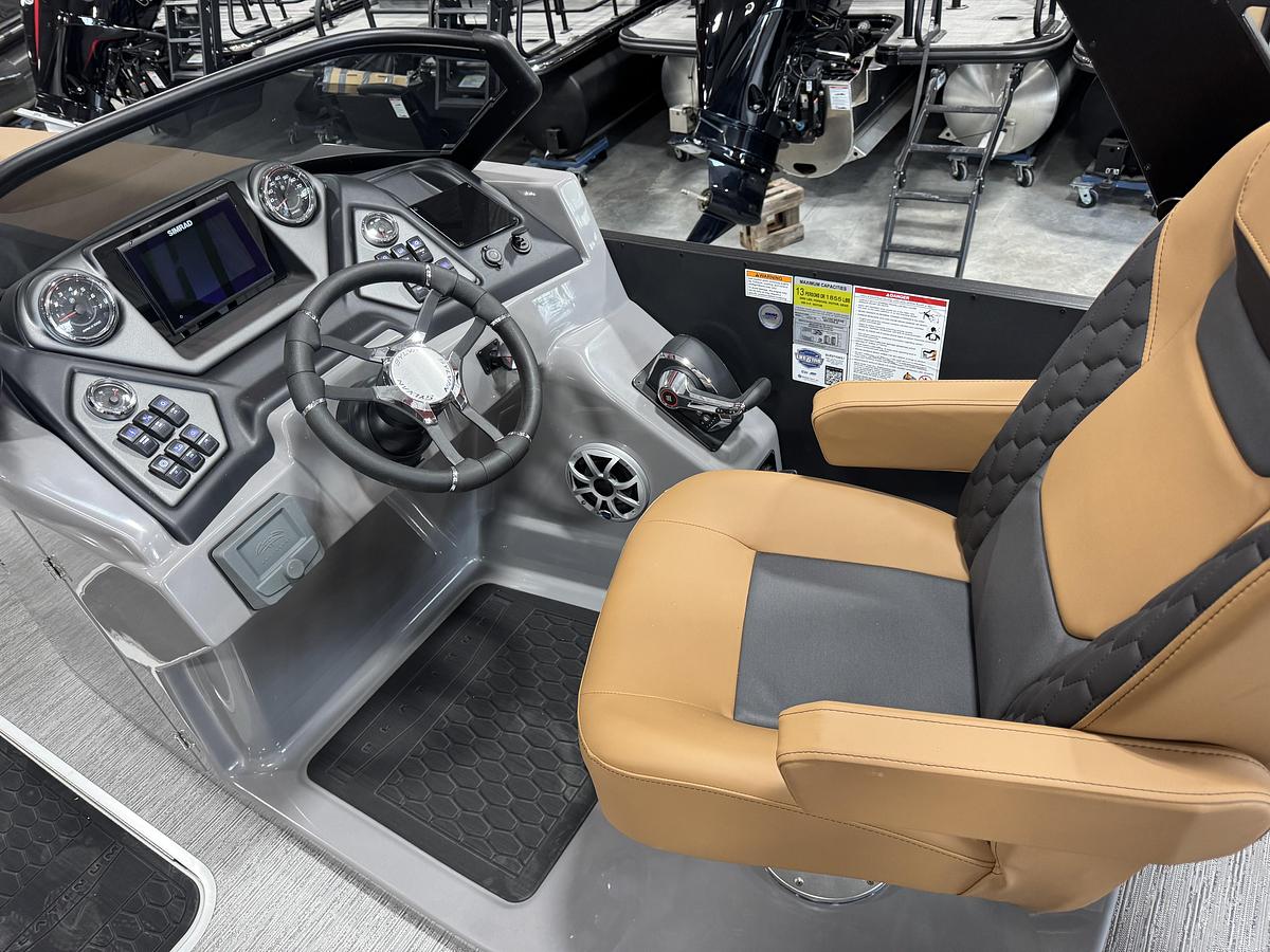 2026 Sylvan L-5 Platinum