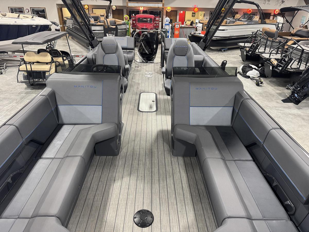 2025 Manitou 24 Explore