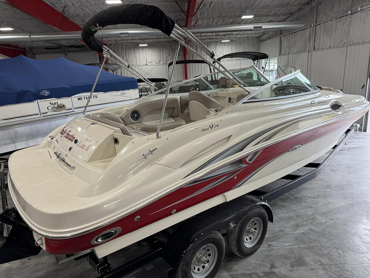 Used 2003 Sea Ray 270 Sun Deck