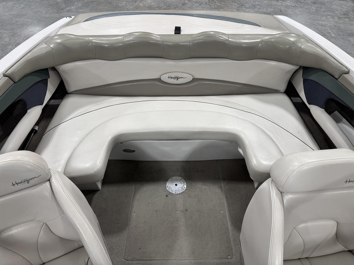 Used 1999 Four Winns 220 Horizon