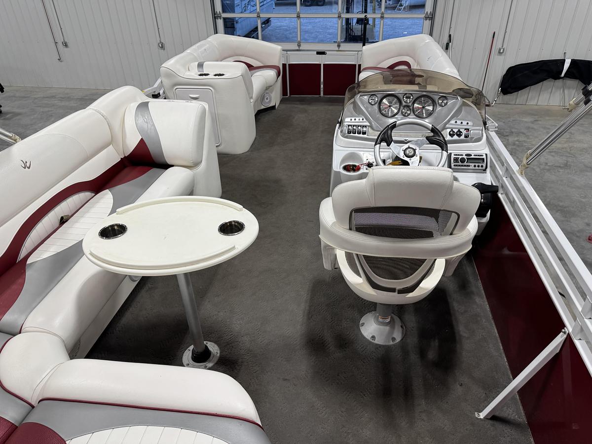 Used 2012 JC Tritoon 21 Neptoon