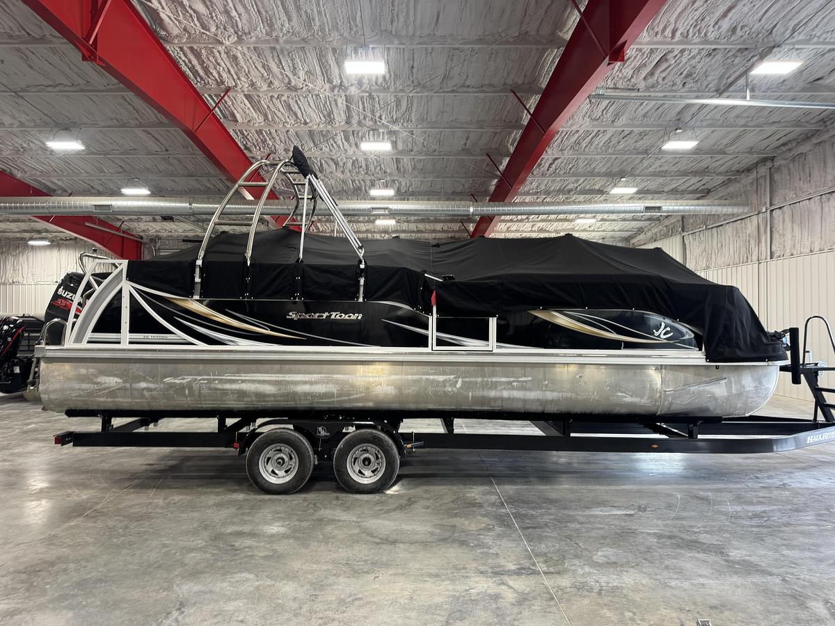 Used 2014 JC 26 Sportoon