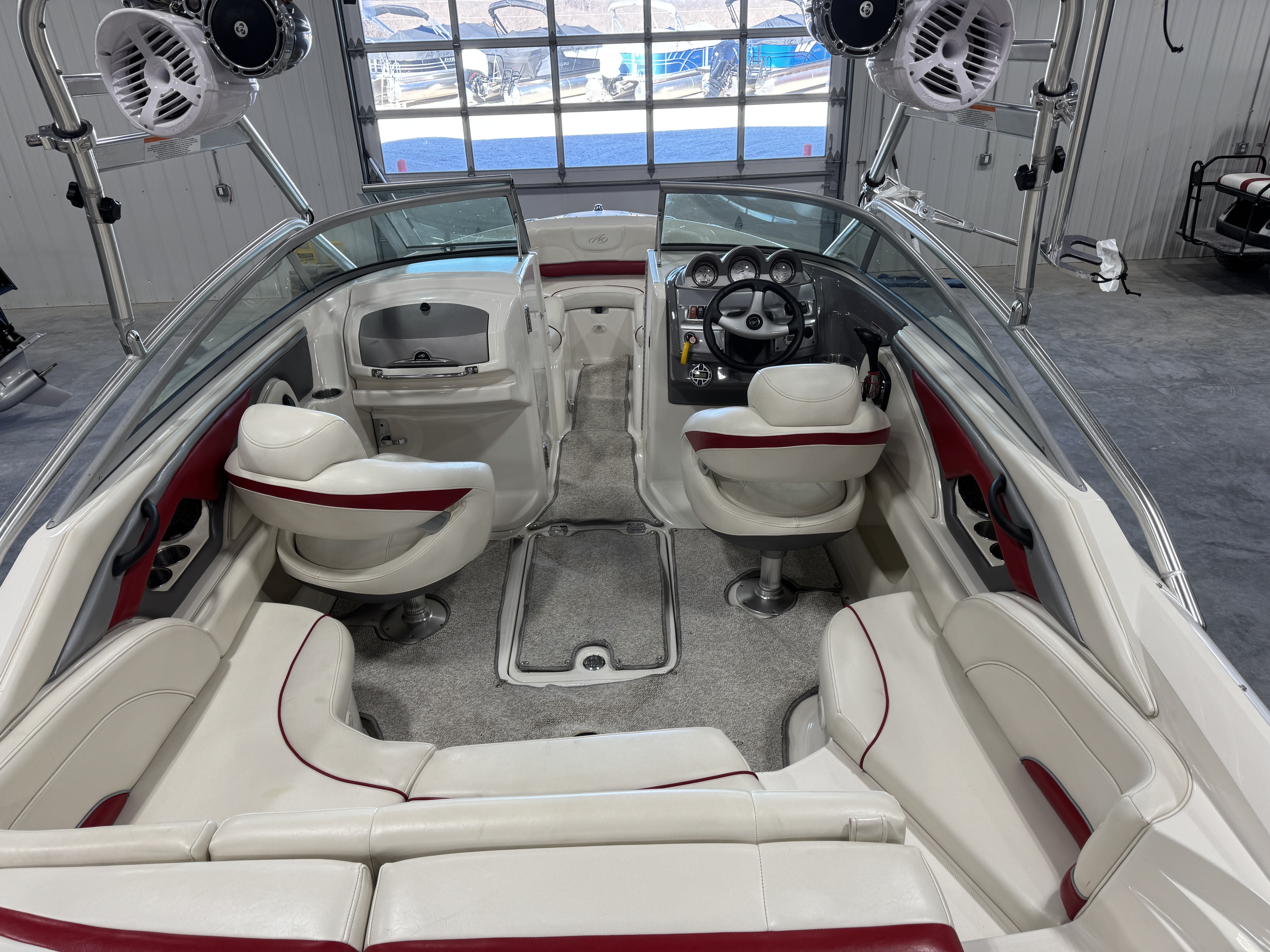 Used 2006 Monterey 234 FS