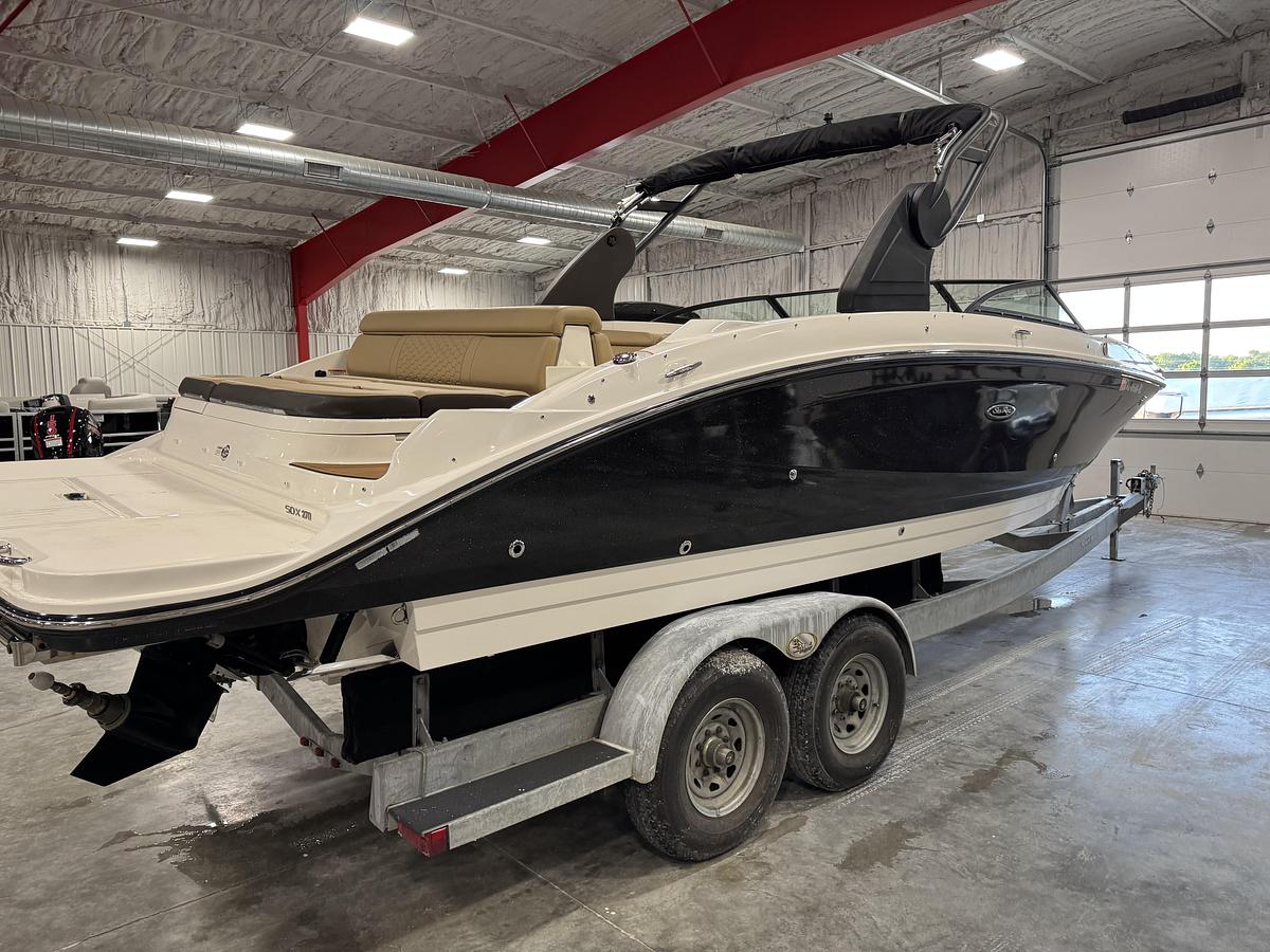 Used 2018 Sea Ray 270 SDX