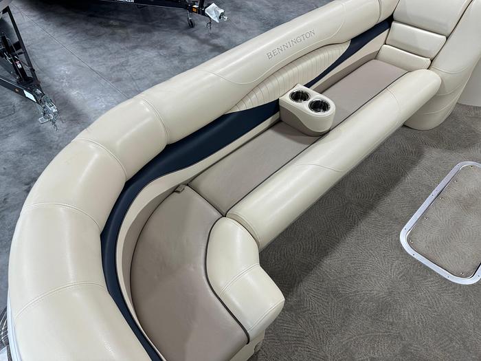 Used 2010 Bennington 2550