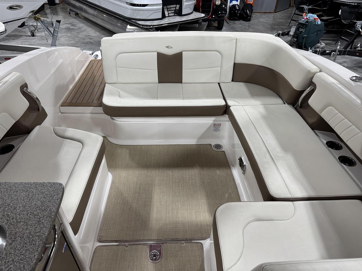 Used 2014 Chaparral 307 SSX