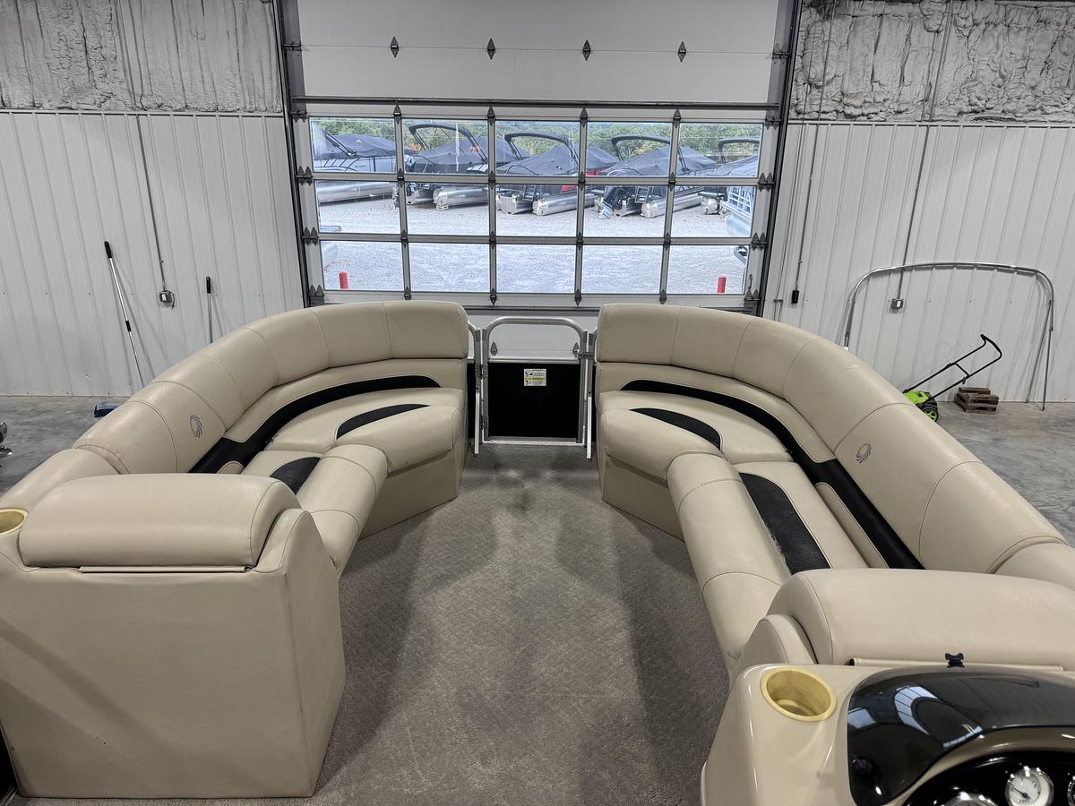 Used 2017 Lowe 230 SS