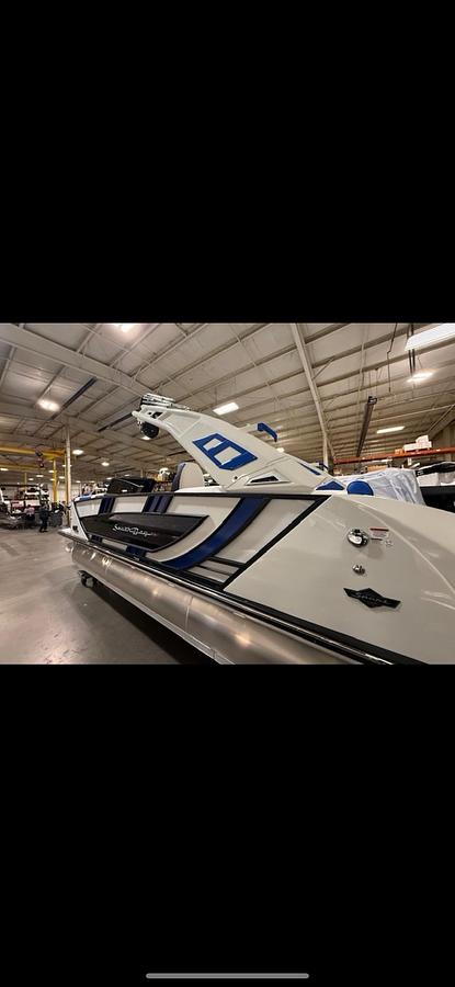 2026 South Bay 25 Sport Twin