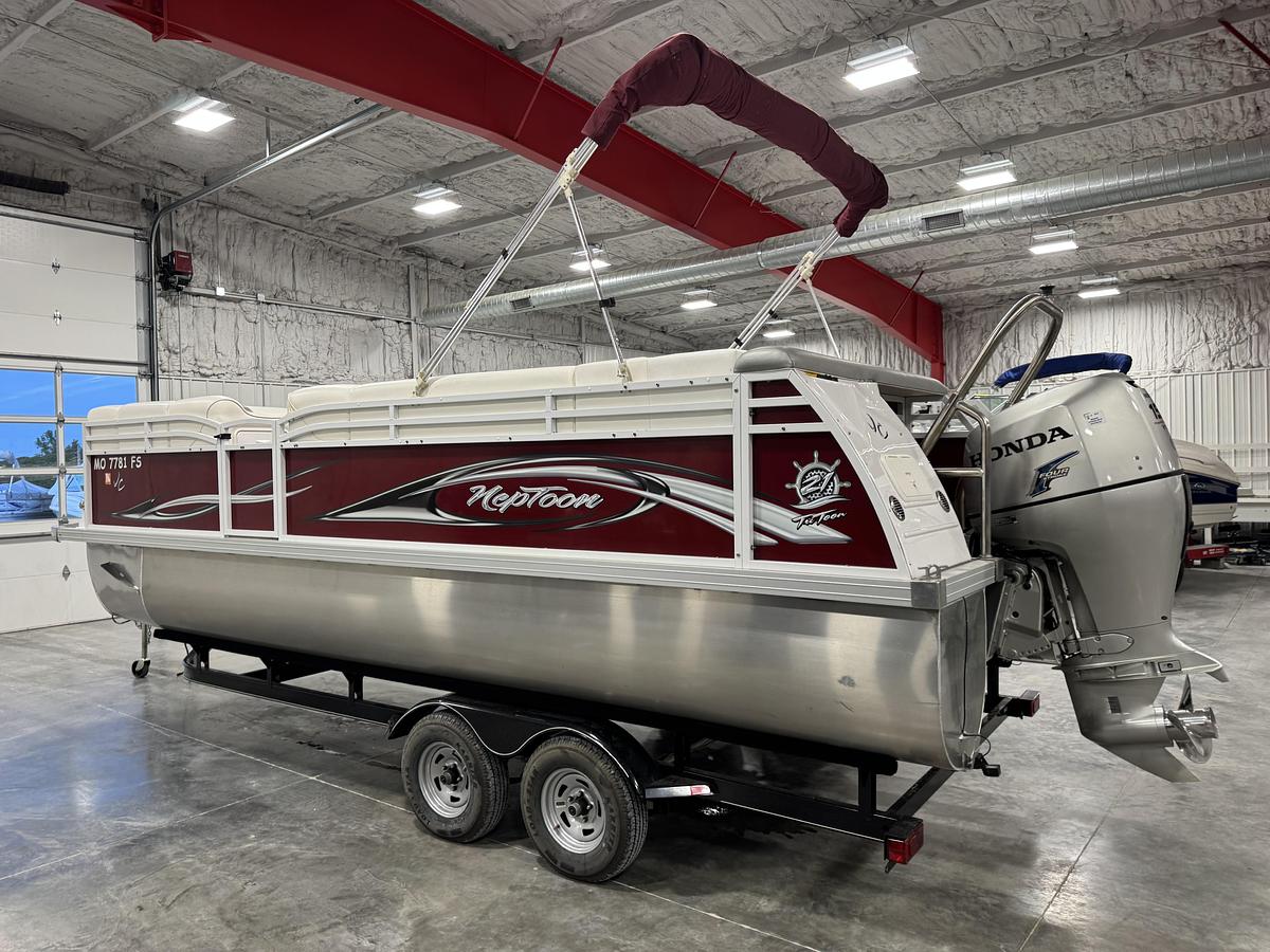 Used 2012 JC Tritoon 21 Neptoon