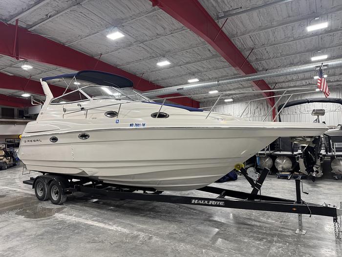 Used 2000 Regal 2760 Commodore