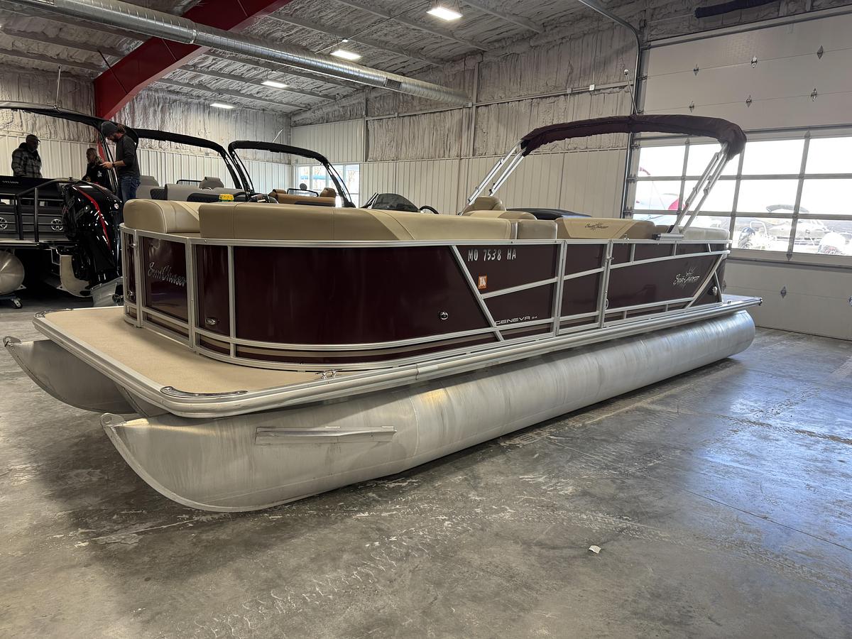 Used 2022 Sunchaser 24 Geneva