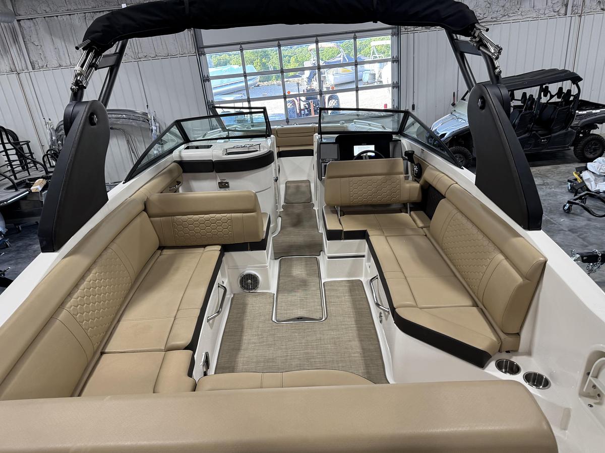 Used 2018 Sea Ray 270 SDX
