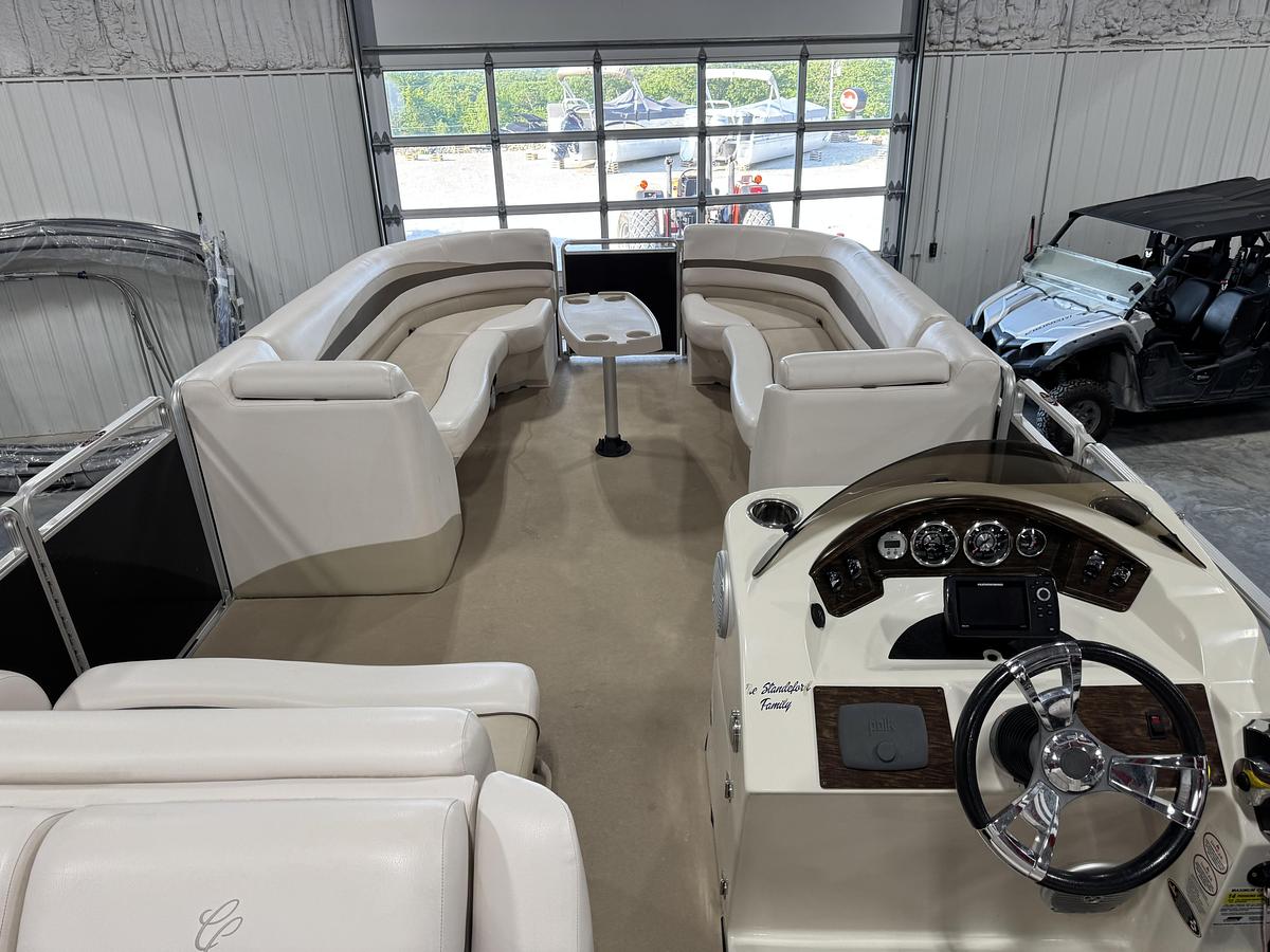 Used 2015 Cypress Cay 250 Sea Breeze