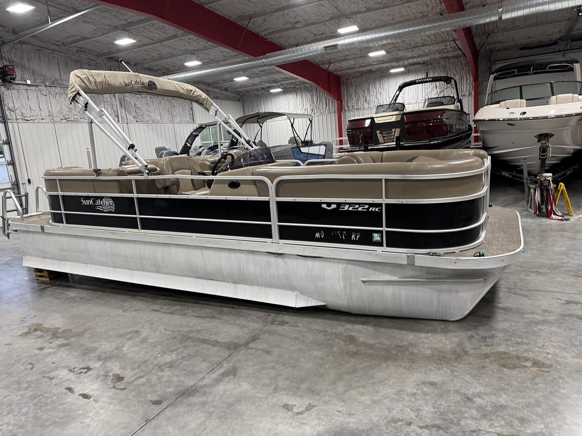 Used 2015 G-3 V 322 RC