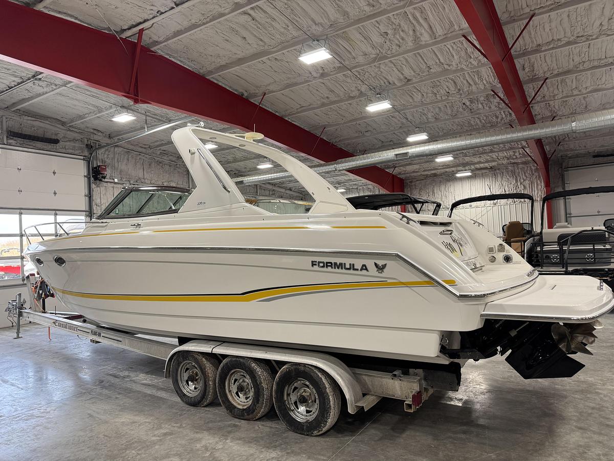 Used 2005 Formula 330 SS Sun Sport