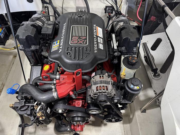 Used 2008 Cobalt 242